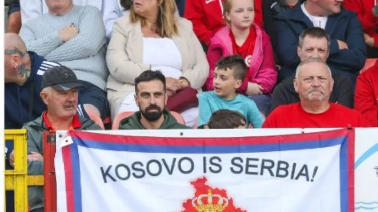 Scandal in the Champions League! Serbian fans display the “Kosovo is Serbia” banner again – Shqip.com