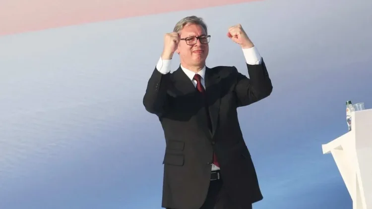 Threatens Albania’s alliance, Vucic orders soldiers: Kosovo is ours, protect it with weapons – Shqip.com