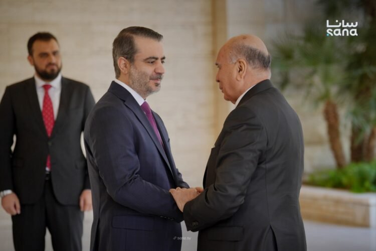 Al-Shaibani receives Iraqi counterpart in Damascus for bilateral talks