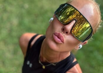 Celebrities and the heat: Krainová went jogging, Bílá in the hospital, the deputy showed up in an express bikini