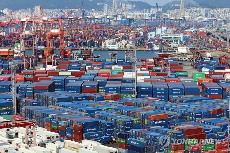 (2nd LD) S. Korea’s monthly exports hit US$100 bln for 1st time in June