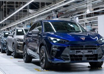 Allianz Trade Highlights Rising Risks for Domestic Automotive Sector