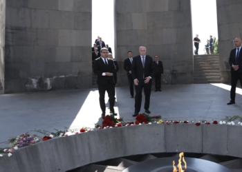 The Minister of Internal Affairs of Georgia visited the Tsitsernakaberd memorial complex and paid tribute to the memory of the Armenian Genocide victims.
