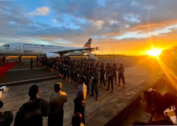 Tears at Dawn: Thousands pay their final respects to former President Lú Olo