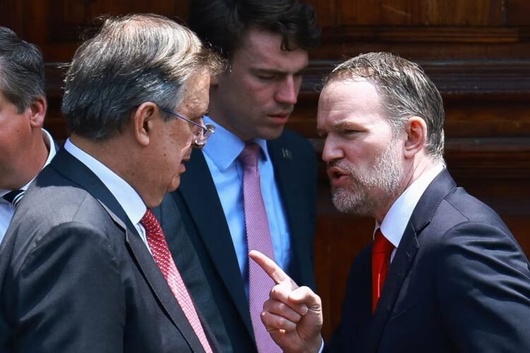 The United States announces that it is not renewing the USMCA, the great trade agreement with Mexico and Canada