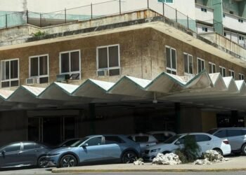Complaint: Neighbors of Focsa warn of the deterioration of the building