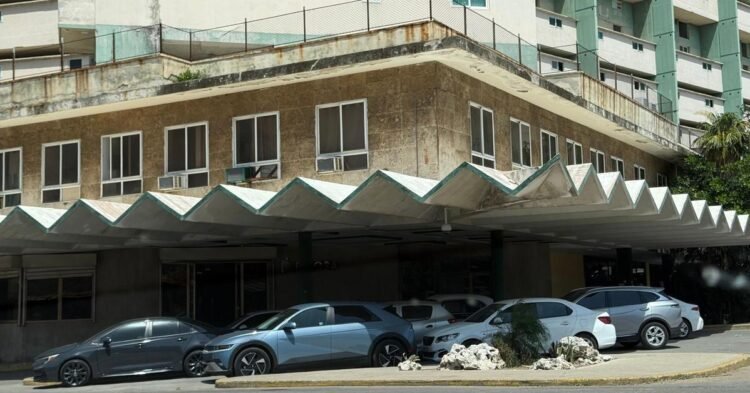Complaint: Neighbors of Focsa warn of the deterioration of the building