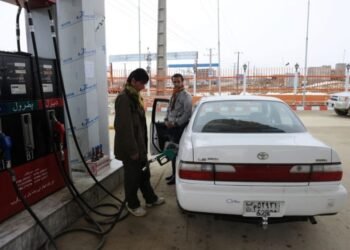 An unprecedented increase in the price of fuel in Afghanistan; Heavy pressure on people and disruption in daily life