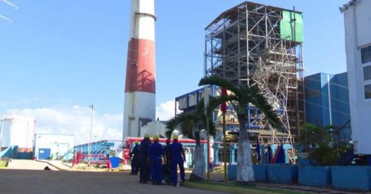 Blackouts: Without Guiteras, the system is close to the deficit record