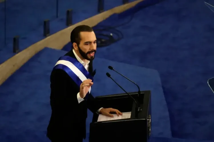 Nayib Bukele registers pre-candidacy for third term