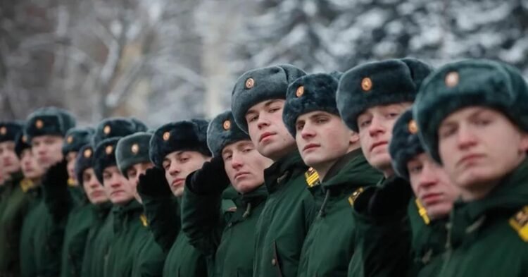 Russia: Those convicted of drug trafficking or belonging to an armed gang will be able to sign contracts with the Russian Army