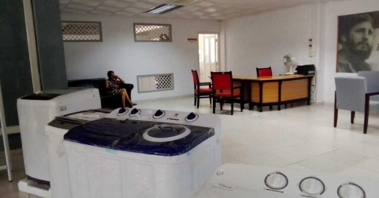 Matanzas: Washing machines in dollars for a city that continues to wash by hand