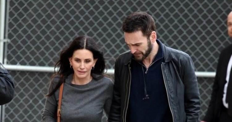 The star of the cult “Friends” secretly broke up with her partner after 13 years of relationship, it is also known what decided the great love