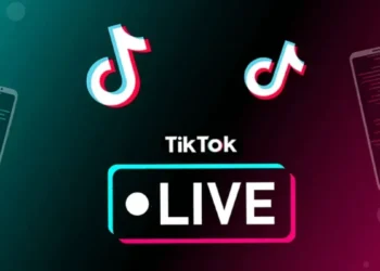 Young people are addicted to “Live” for the purpose of profit