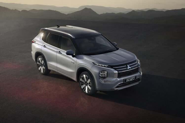 Slobodna Dalmacija – The new Outlander PHEV is proof that the best does not have to be the most expensive! Top class car without premium price