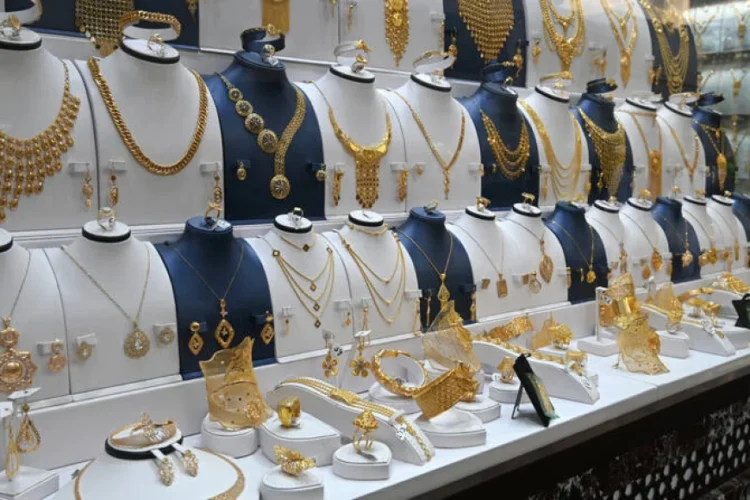An ounce of gold is sold for $3976