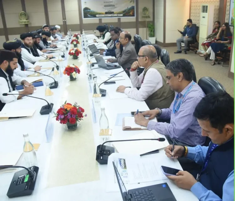 The Minister of Agriculture of the country met with the Chairman of National Bank of India for Agricultural Development and Rural Development