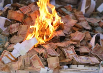 Old banknotes worth more than one billion Afghanis were burned