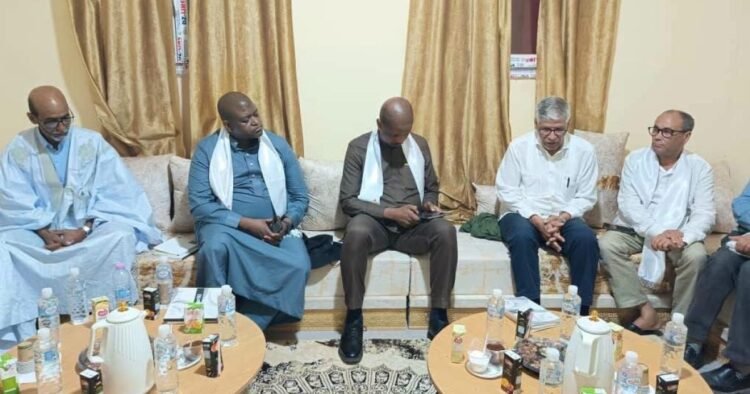 A delegation from the Economic Partnership for Africa’s Development reviews the Sahrawi experience in institutional building