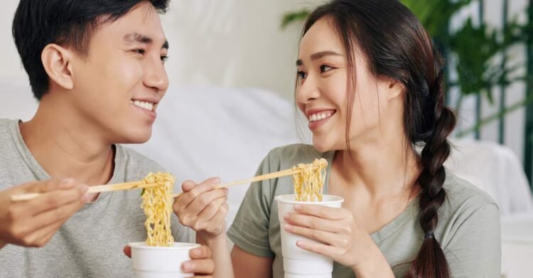 15,000 crore business in India, this dish has conquered the tongue; But regular eaters should beware! – The Enduring Appeal of Instant Noodles in India