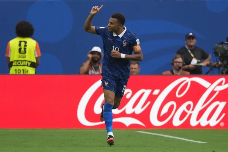 Mbappé wins the Golden Boot and Rodri wins the World Cup Golden Ball