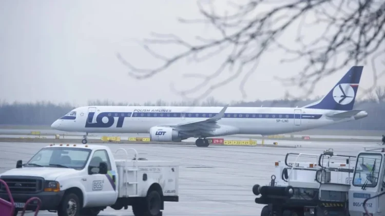 “An Absolutely Extraordinary Incident.” LOT Explains Hijacking Alert Over Turkey