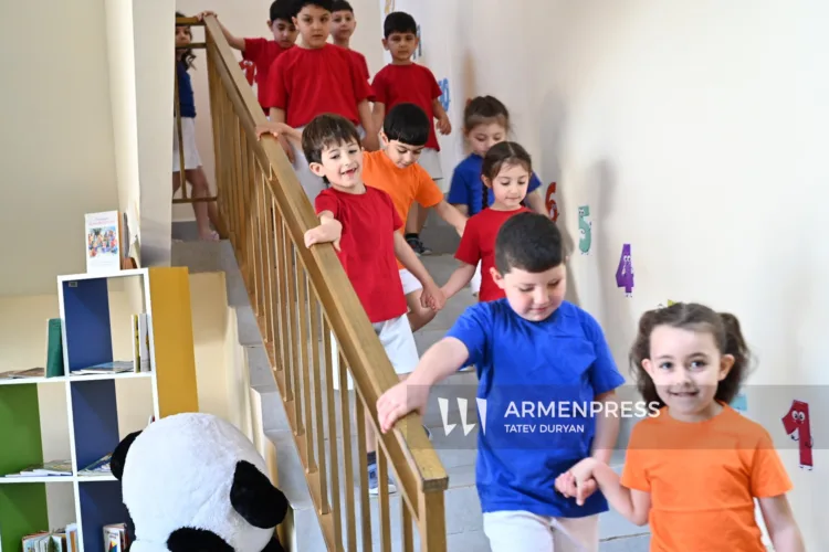 Preschool services for 5-6-year-old children in some urban areas will also be outsourced to the private sector.