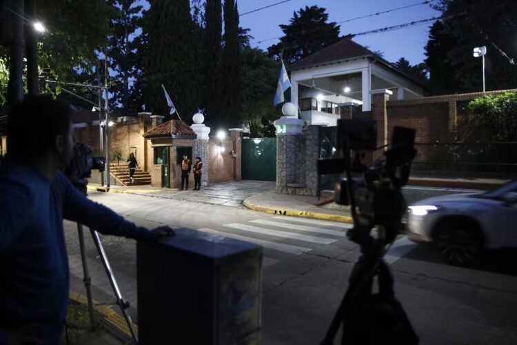 Bomb threat in Quinta de Olivos and Casa Rosada: they activated a security protocol