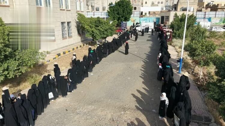 A massive women’s stand in the capital under the slogan “Preparedness and mobilization to lift the aggression and siege”