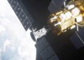 Mission launched to save falling Swift space telescope