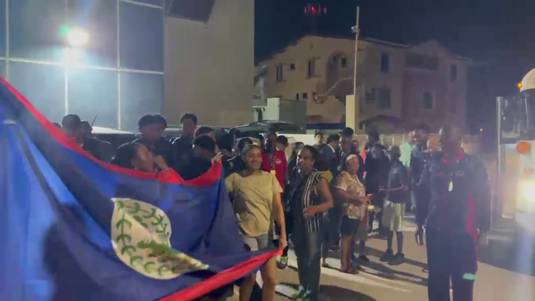 Volleyball’s Golden Guys Receive Heroes’ Welcome
