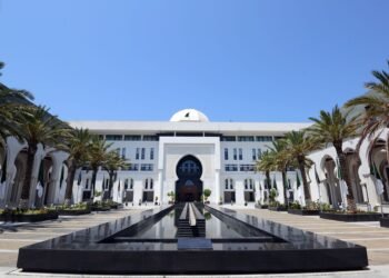 Algeria expresses its “strong denunciation” of the attack on a Saudi ship in the Red Sea
