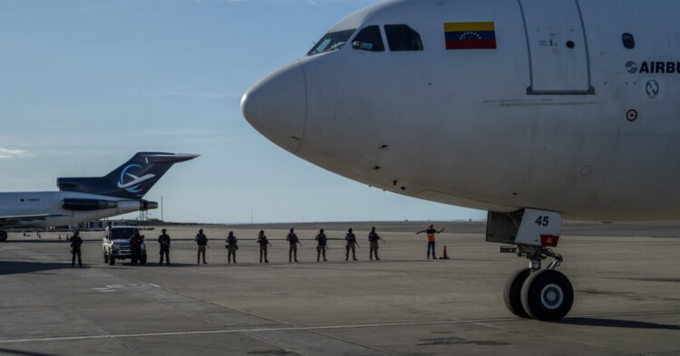 U.S. Sends Flight With Deportees to Venezuela for First Time Since Earthquakes