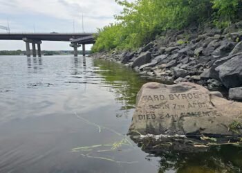 Kayaker on St. John River makes a pair of grim discoveries