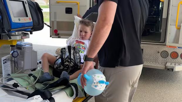Rural family’s hunt for Sask. hospital bed ends with $1,300 ambulance bill