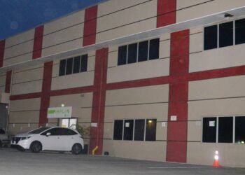 Amplia workers in limbo. 150 call centre employees receive 30-day termination notices