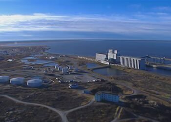 Shrinking sea ice makes year-round shipping possible on Hudson Bay: Manitoba premier’s office