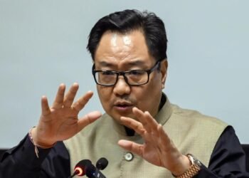 Rahul, Rijiju spar over linking delimitation to women’s quota law