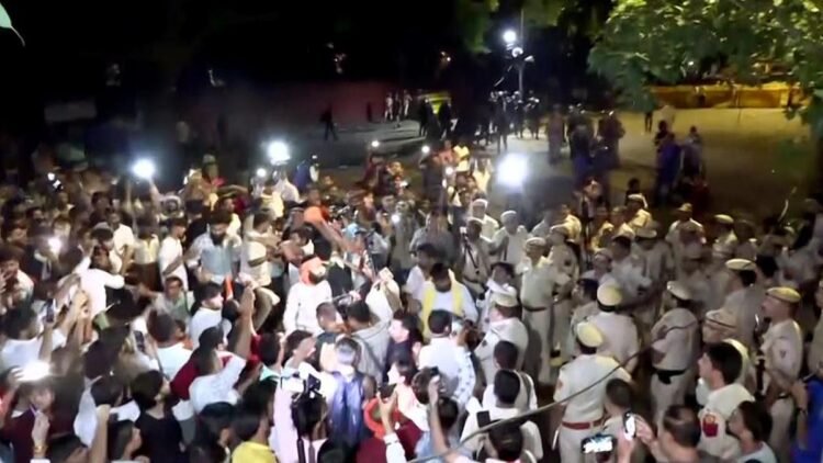 Now, protesters at Jantar Mantar seek overhaul of reservation system