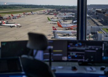 Swiss air traffic controller Skyguide expects 50 redundancies