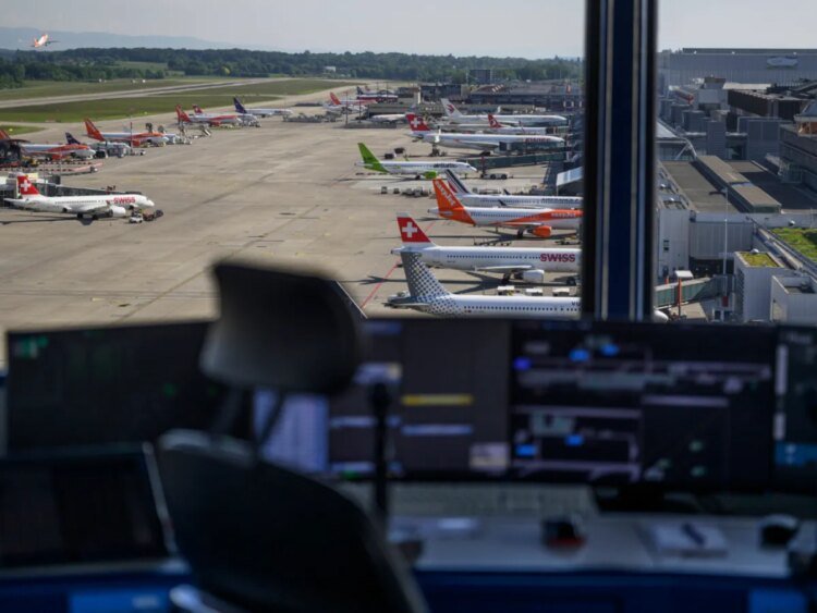 Swiss air traffic controller Skyguide expects 50 redundancies
