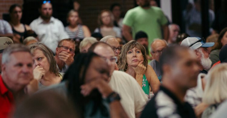 Angry Ohio Voters Could Turn Their State Purple Again