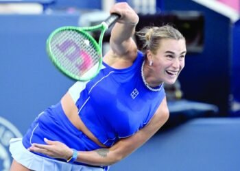 No 1 Sabalenka, Swiatek and Kostyuk advance at Toronto