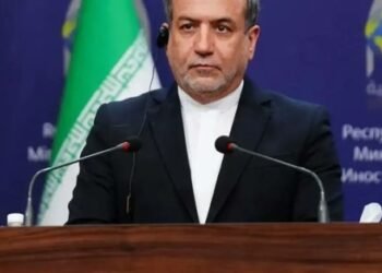 Talks with Oman, reopening of Hormuz separate issues: Iran FM