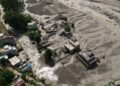 Search for 1,300 missing after Nepal-Tibet floods