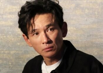 Acclaimed K-actor Hwang Jung-min’s agency denies affair claims, calls accuser a stalker