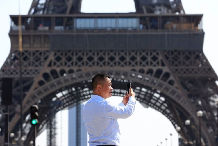 France is banning unsolicited telemarketing calls