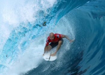 Other Sports: Surfing-Wildcard Kelly Slater stars as Tahiti Pro kicks off in unruly surf