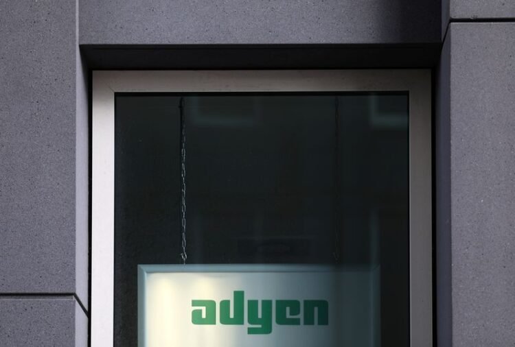 Rise of AI shopping pushes merchants to protect loyalty, Adyen says