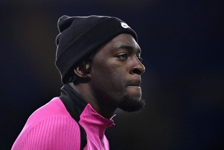 Football: Soccer-Palace sign defender Disasi on loan from Chelsea